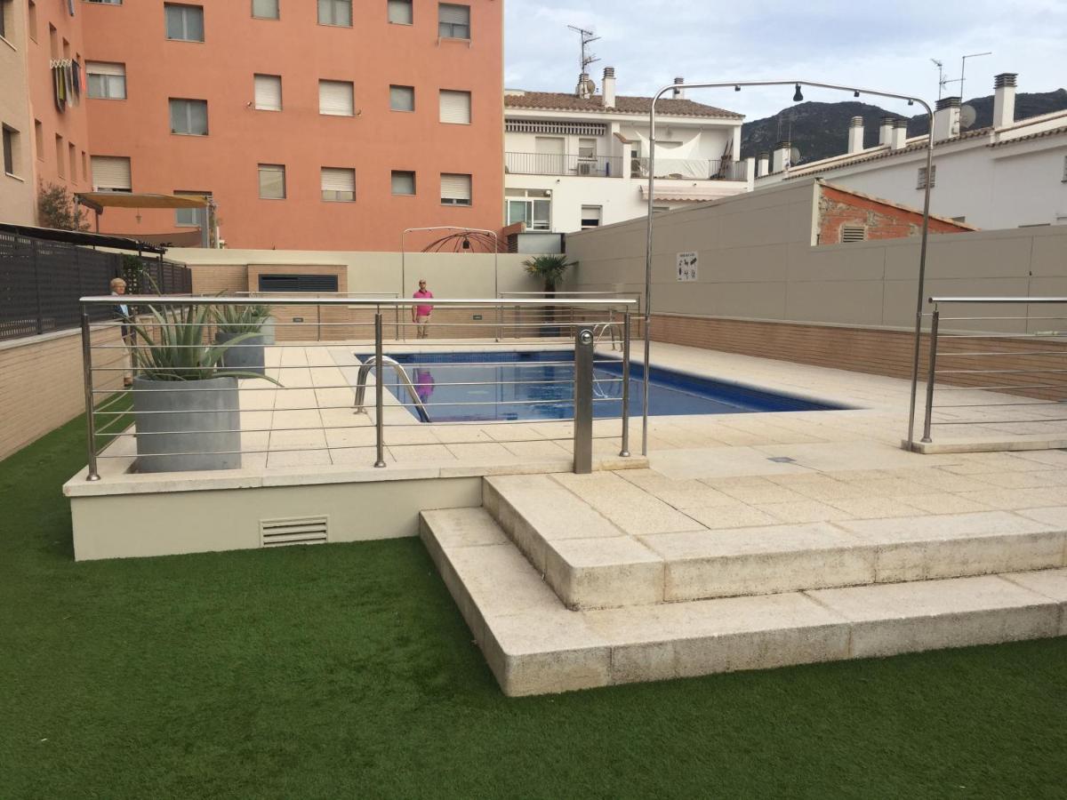 Appartement Standing 58M Plage A 3Mn En Voiture 罗萨斯 外观 照片