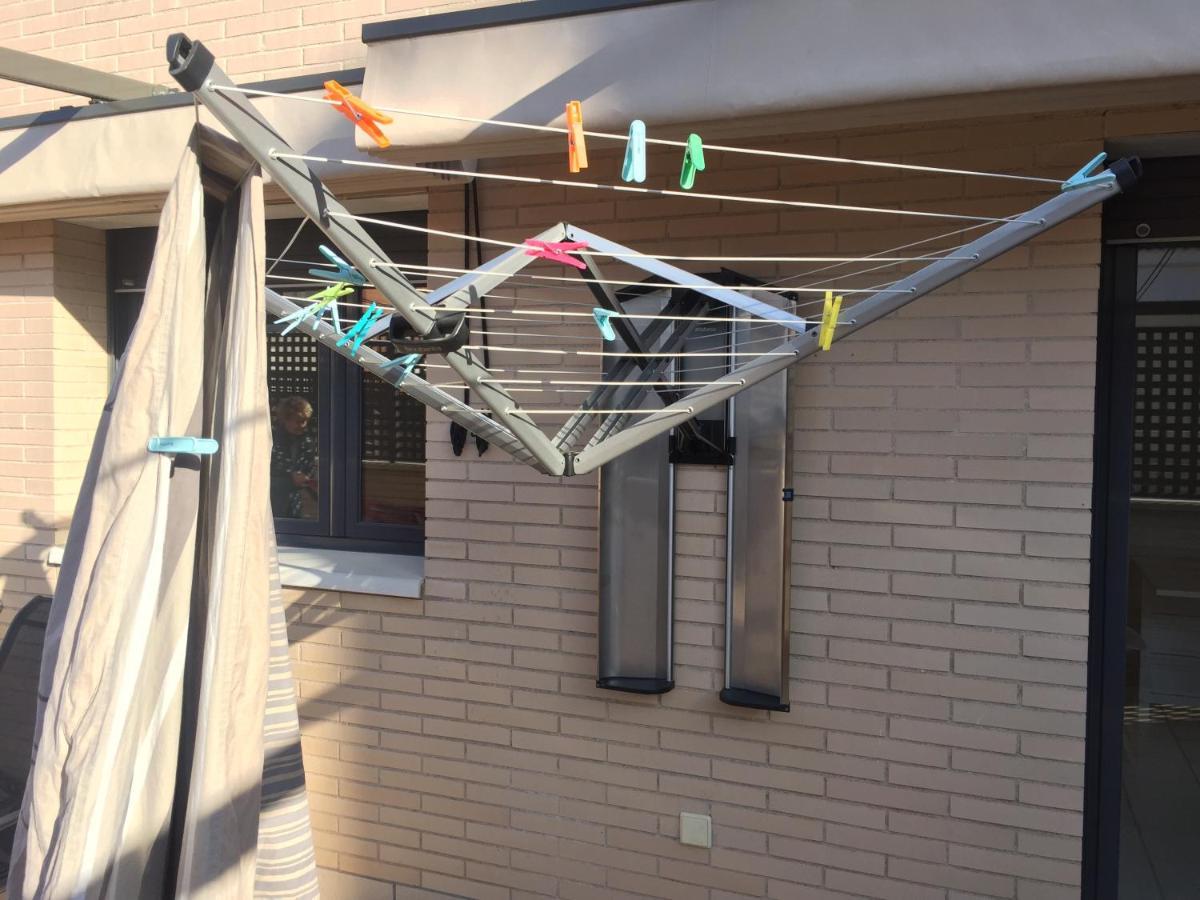 Appartement Standing 58M Plage A 3Mn En Voiture 罗萨斯 外观 照片