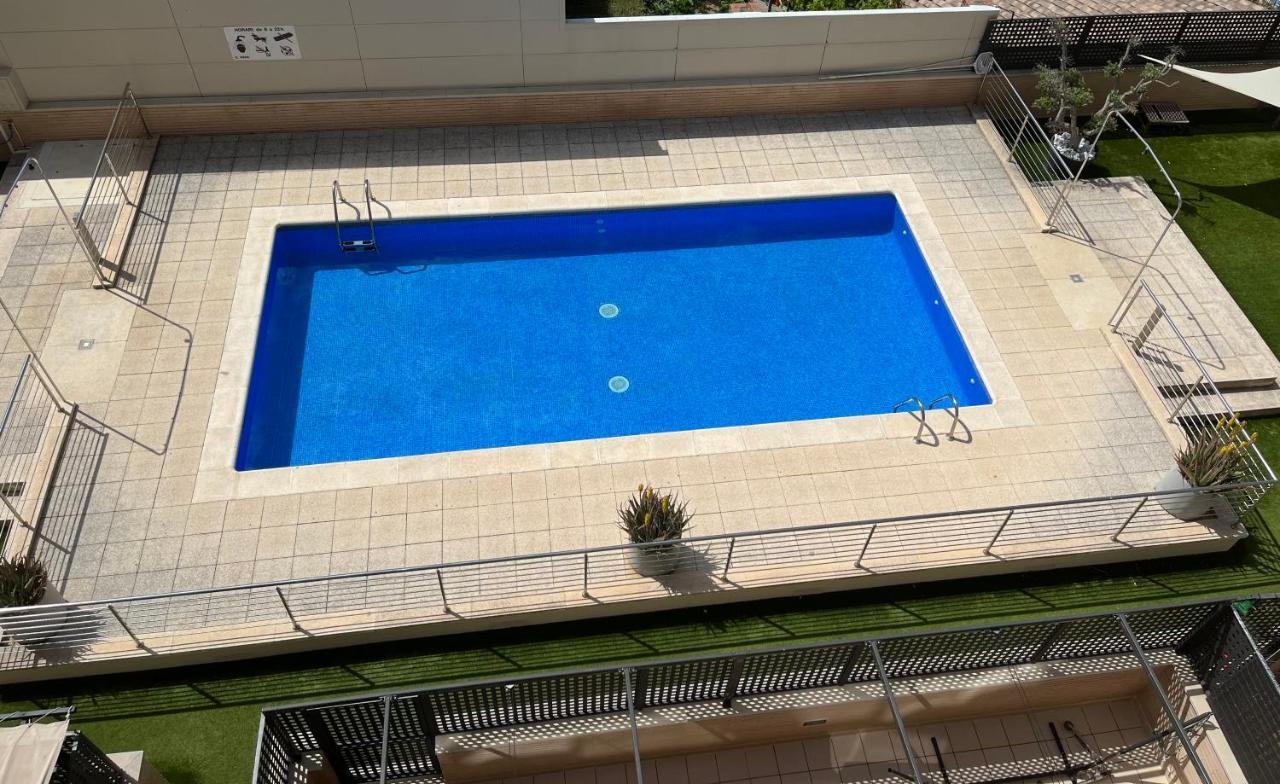 Appartement Standing 58M Plage A 3Mn En Voiture 罗萨斯 外观 照片