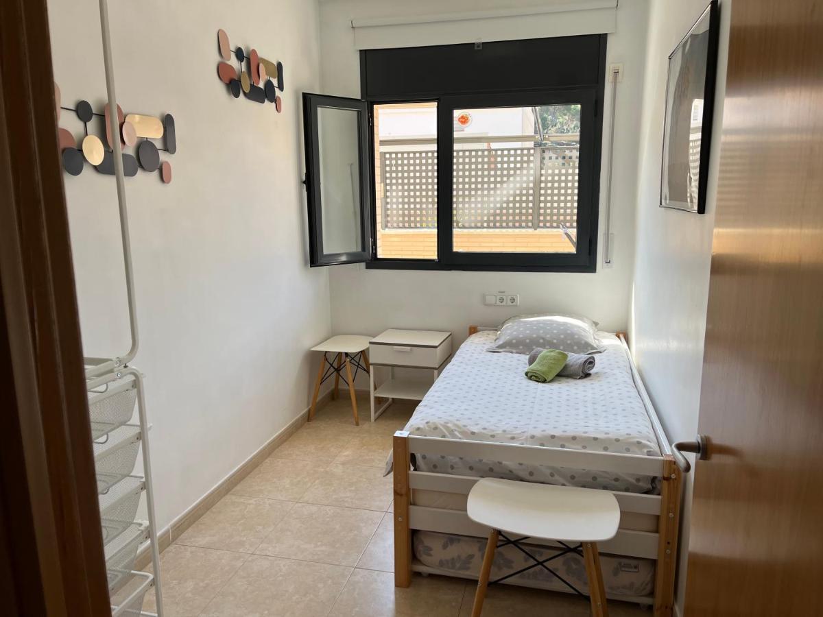 Appartement Standing 58M Plage A 3Mn En Voiture 罗萨斯 外观 照片