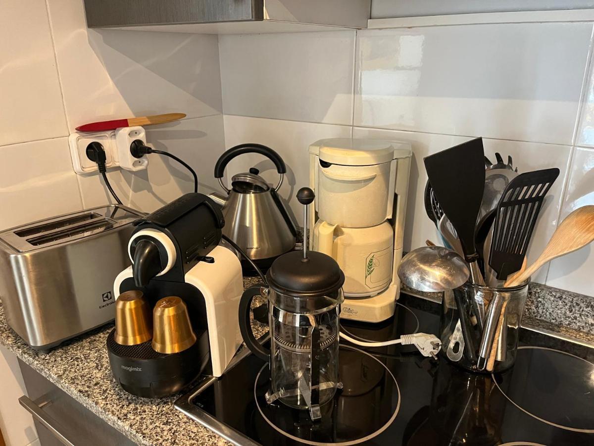 Appartement Standing 58M Plage A 3Mn En Voiture 罗萨斯 外观 照片